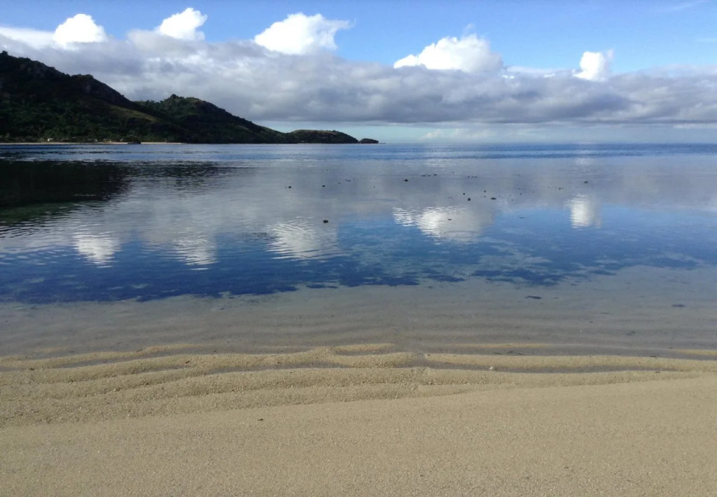 Barefoot Kuata Island Resort