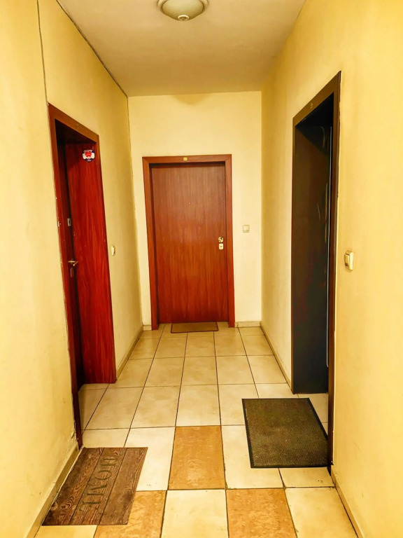 Comfortable Apartment in Comunicative Location