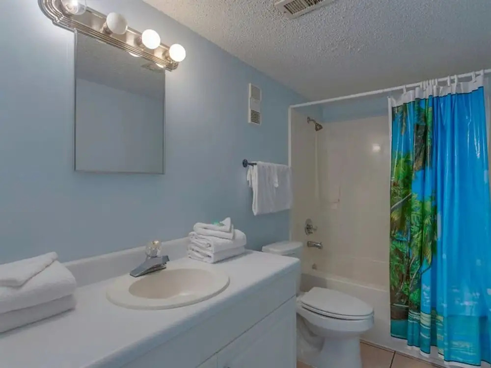 Island Shores Condos by Meyer VR