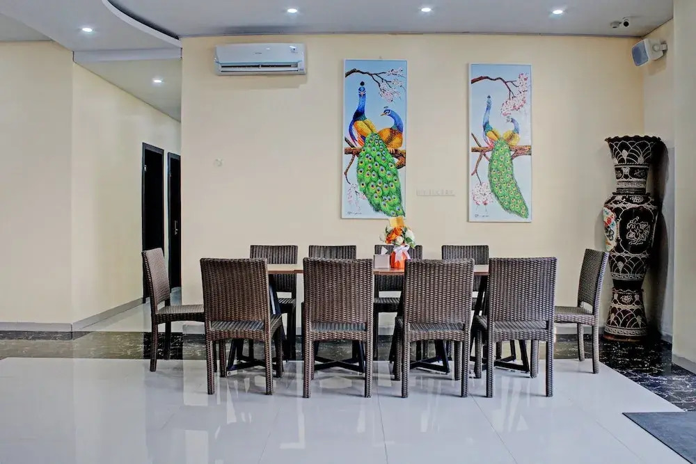 Capital O 92583 Raja Soeta Hostel Syariah