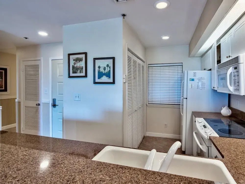 The Tides at Tops'l 203 by Best Beach Getaways