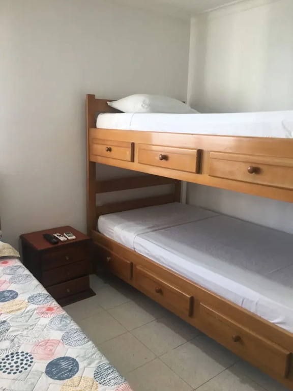 Apartment in Cartagena Beachfront 2cr10 per day Air Conditioning and Wifi