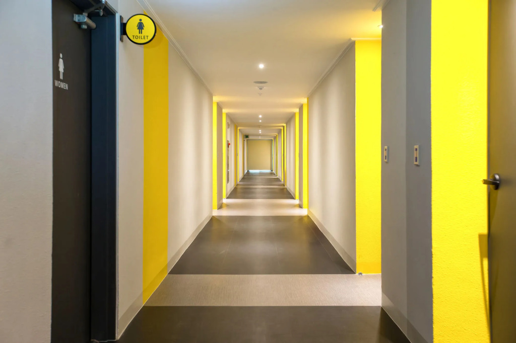 Whinstone Hotel & Resort