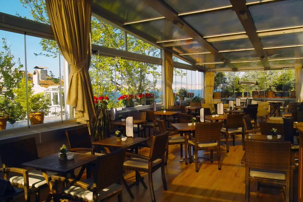 Marine House Boutique Hotel