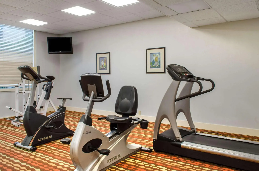 Holiday Inn Shreveport Airport West