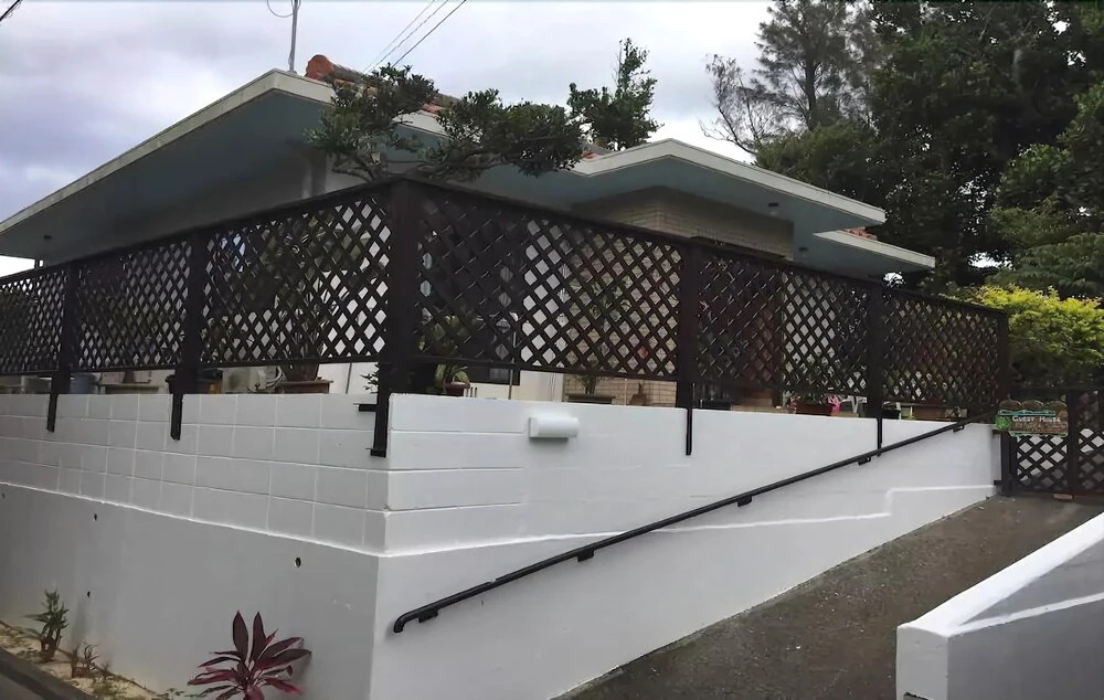 GUEST HOUSE fa-aii