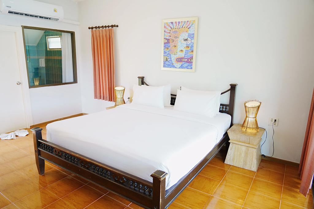 Phi Phi Bayview & Premier Resort