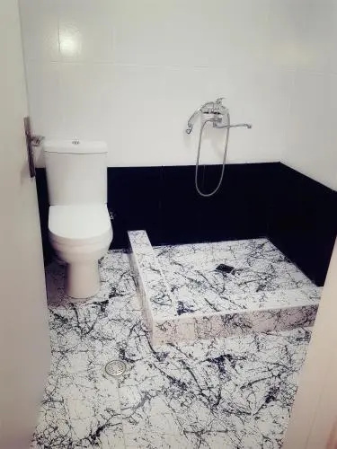 One Mini Hotel