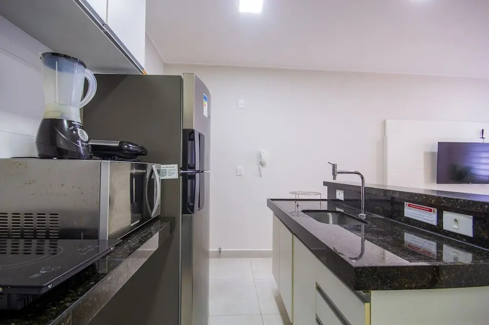 Apto c Garagem 400m da Praia dos Sete Coqueiros