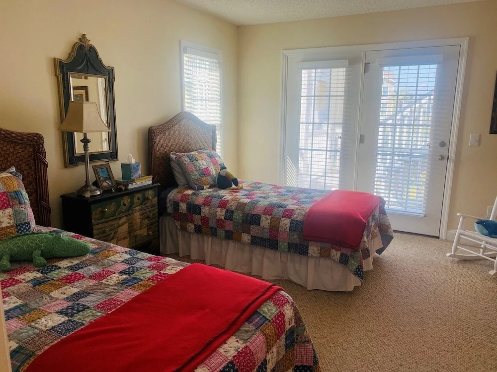 Cook's Cape - 4 Br Home