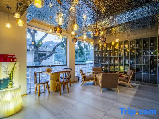 Hangzhou Zhuge Homestay (Xihu Scenic Area)
