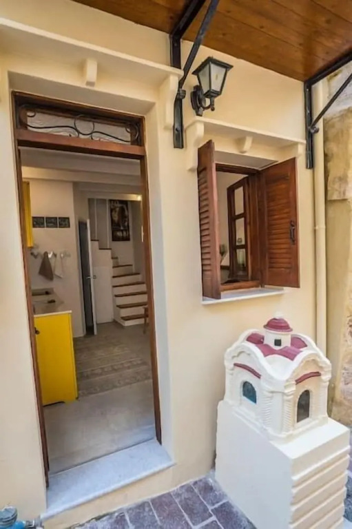 Romantic Maisonette