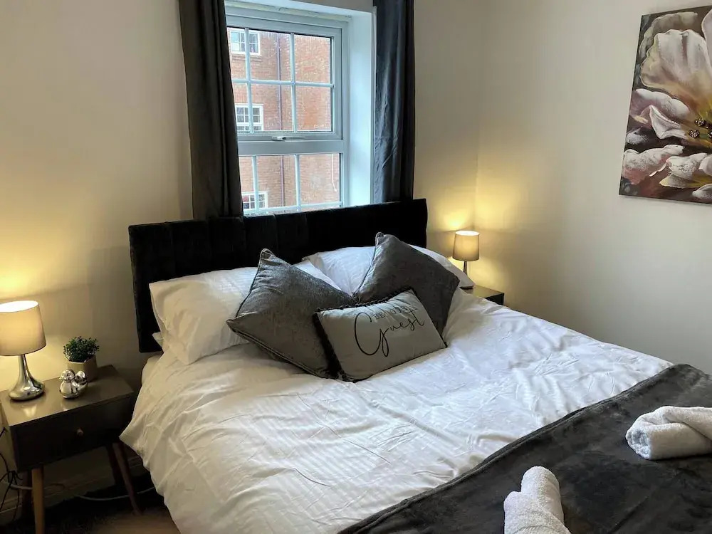 Charming 3-bedroom Norwich Retreat With Garden & Private Parking