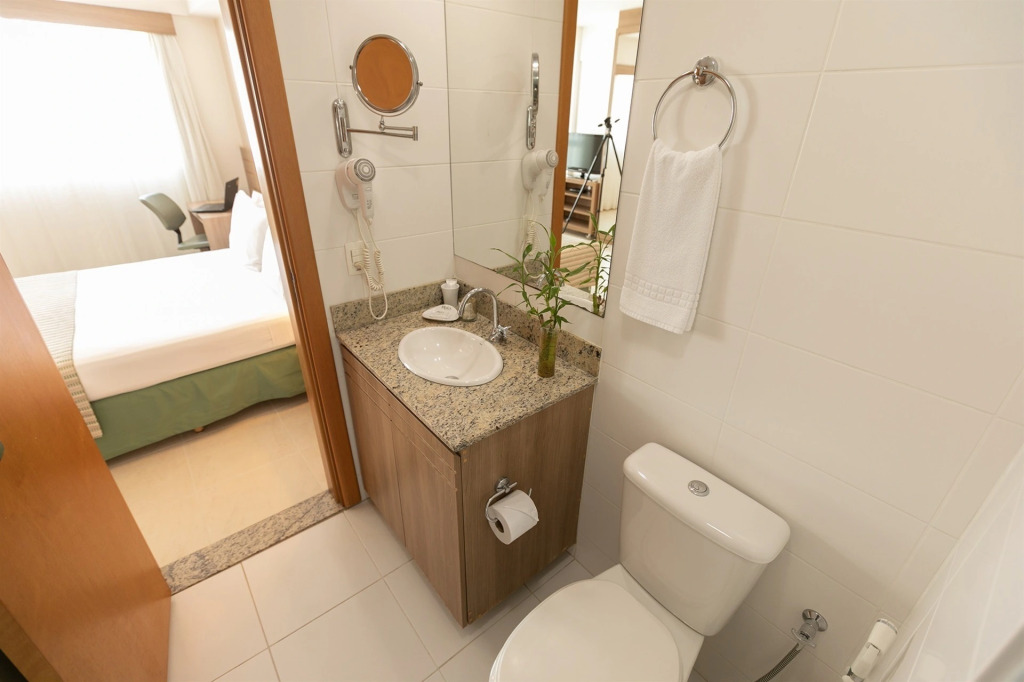Saint Moritz Hplus Express