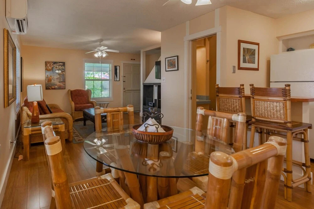 Old Town Suites