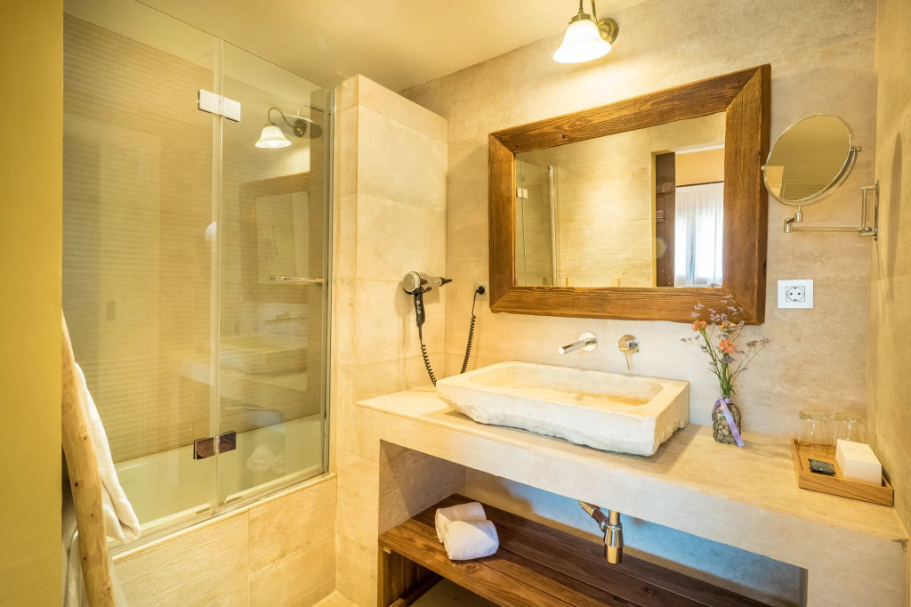 Mas Salagros Ecoresort & Aire Ancient Baths