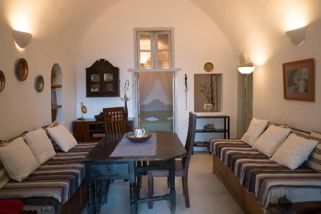 Zoe Aegeas Traditional houses