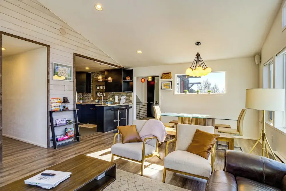 Quiet Alma Home w/ Deck - 20 Mi to Breckenridge!
