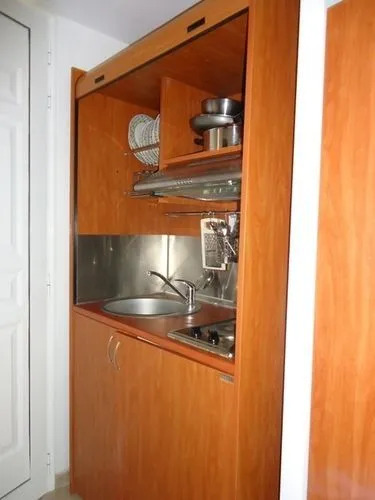 POROS BEACH camping- studios
