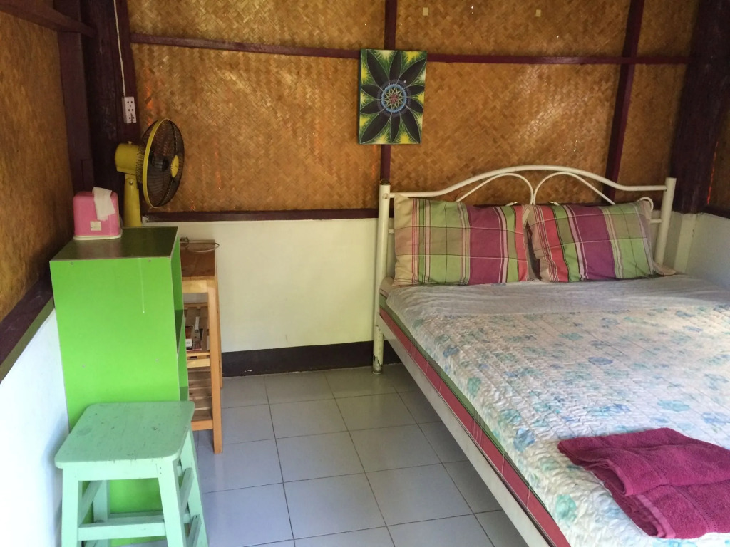 Rainbow House Pai