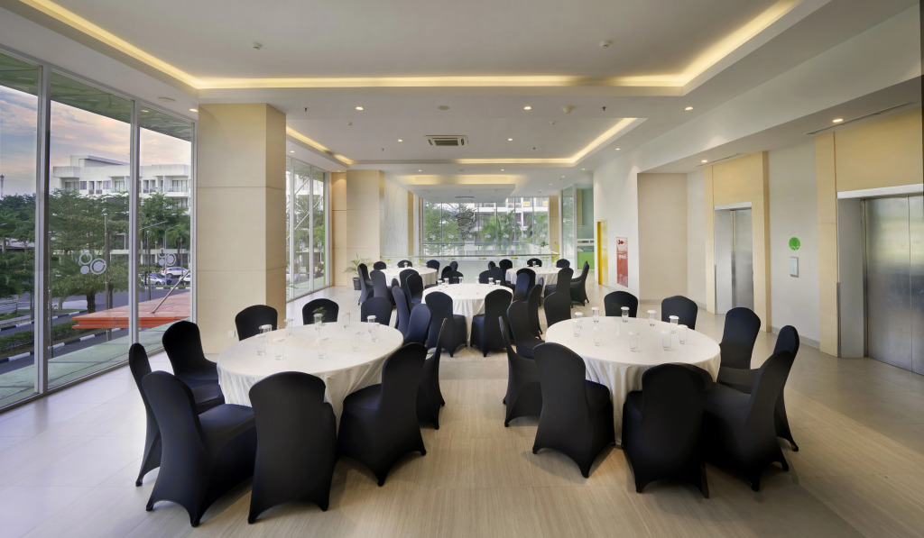 Zest Harbour Bay Batam by Swiss-Belhotel International