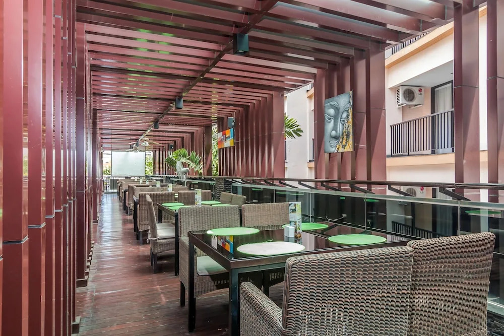 ZEN Rooms Raya Kuta 3