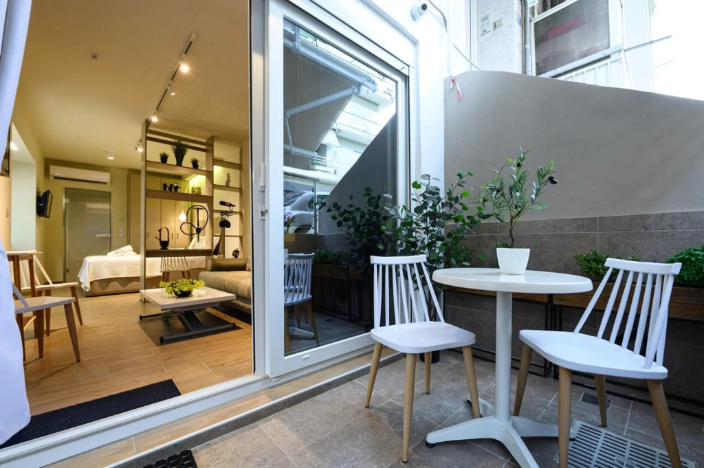 BLACKHAUS Apartments
