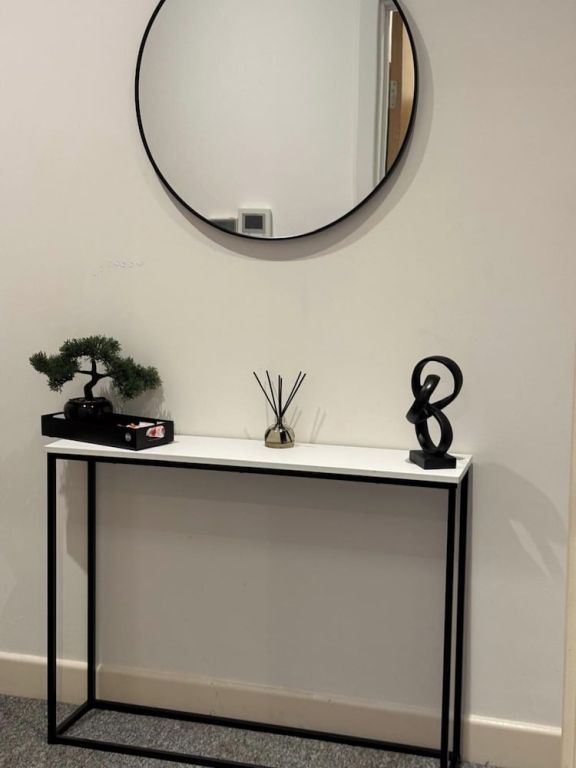 Heathrow Airport - Apt - Stay 3 - Great Location