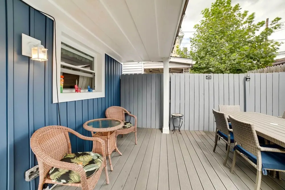 Walk to Walnut St: Pet-friendly Pittsburgh Home!