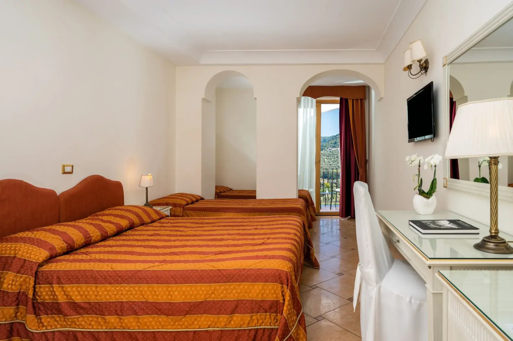 Hotel La Vue dOr