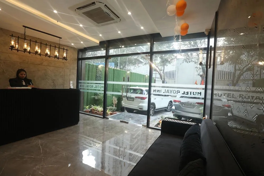 Hotel Royal Inn Mahalaxmi