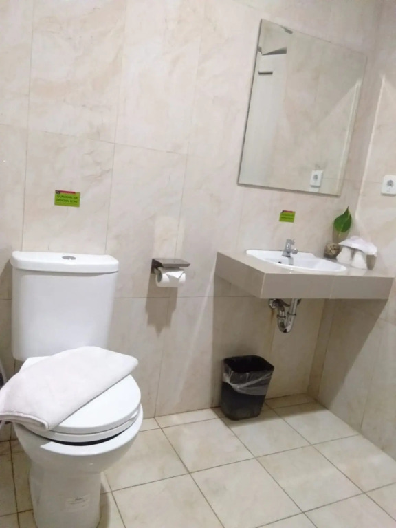 Hotel Candi Indah Akpol Semarang
