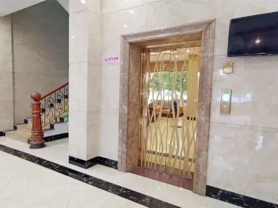 Jinzhou Business Hotel