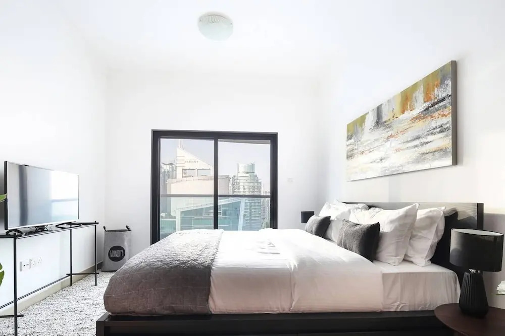 Modern 1BR w/ Gorgeous Marina Views! Sleeps 3
