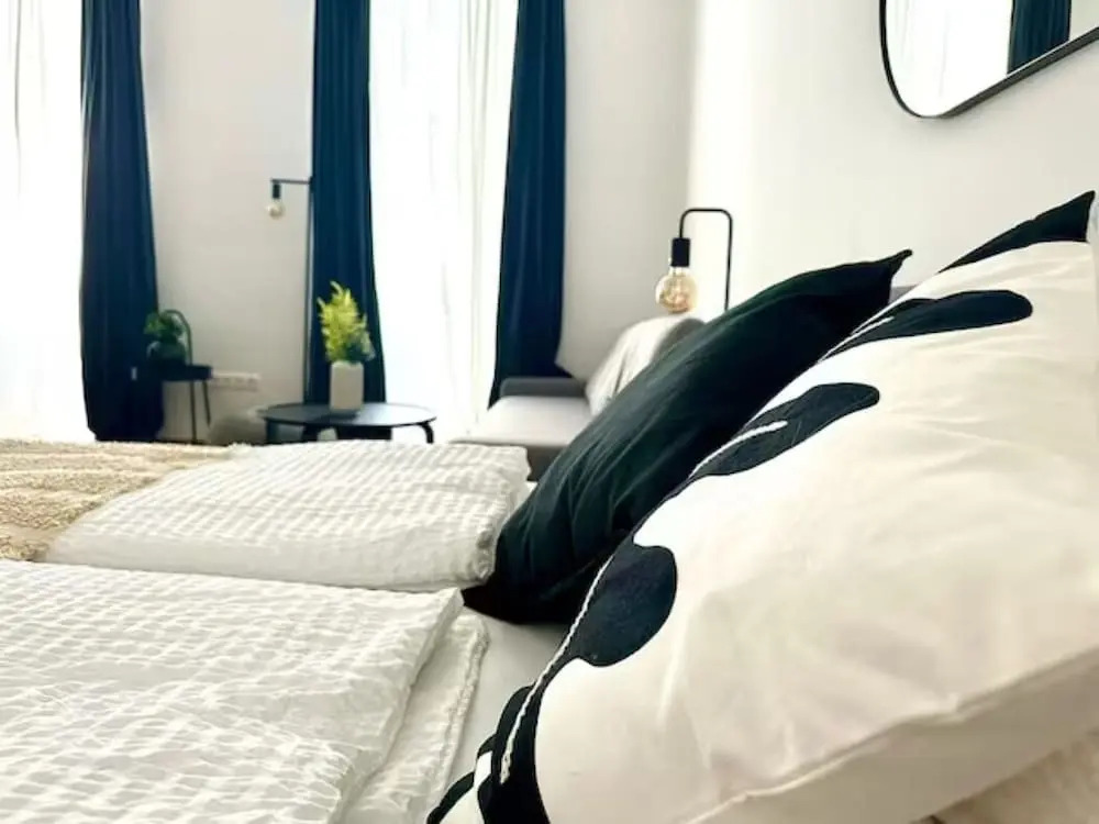 Designer Apartments - Near Danube