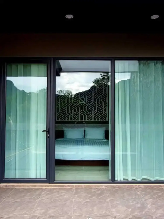 Song View Pool Villa