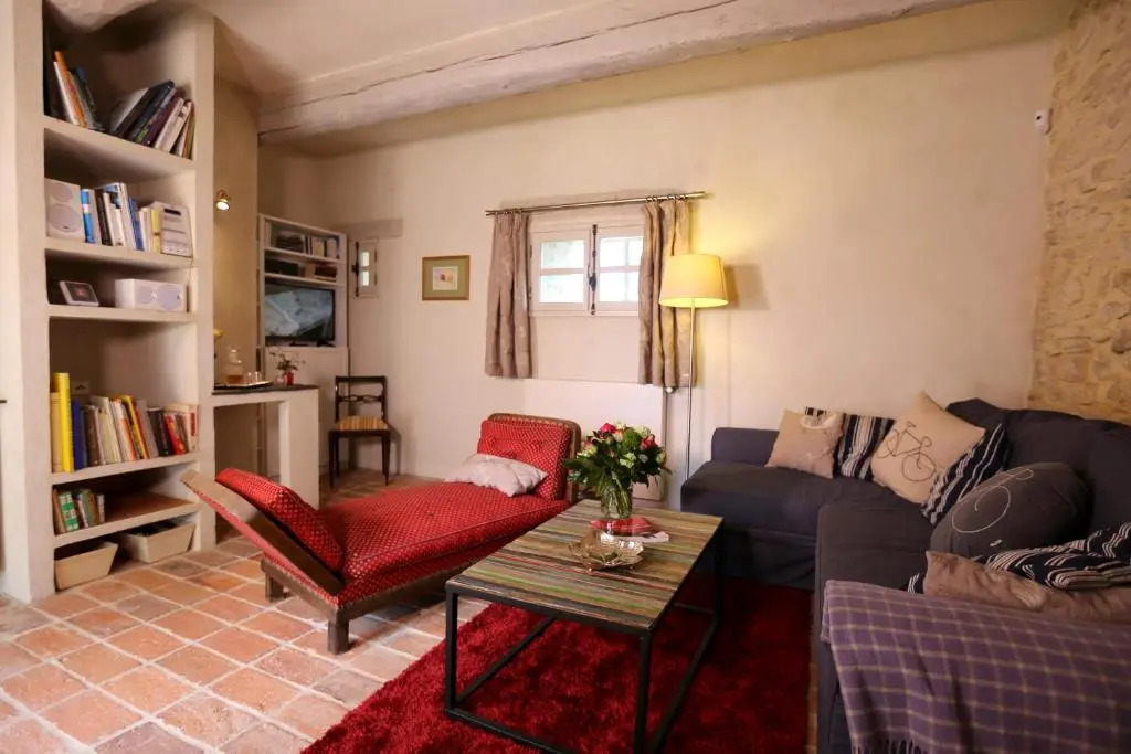 DOMAINE de MAS CARON Gîte 4* au pied du Ventoux en Provence