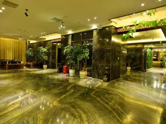 Suining Fanglin Jincheng Hotel