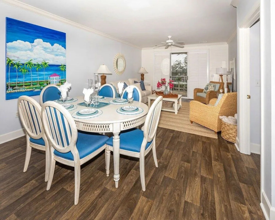 Windward Point Condominiums