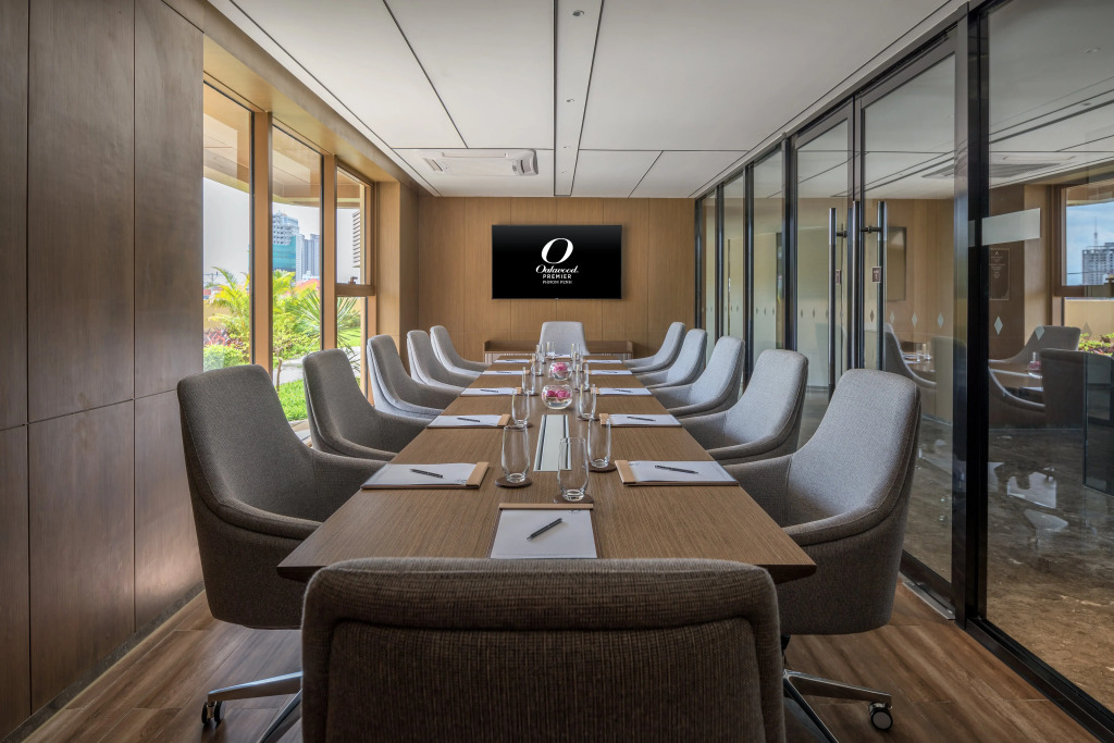 Oakwood Premier Phnom Penh
