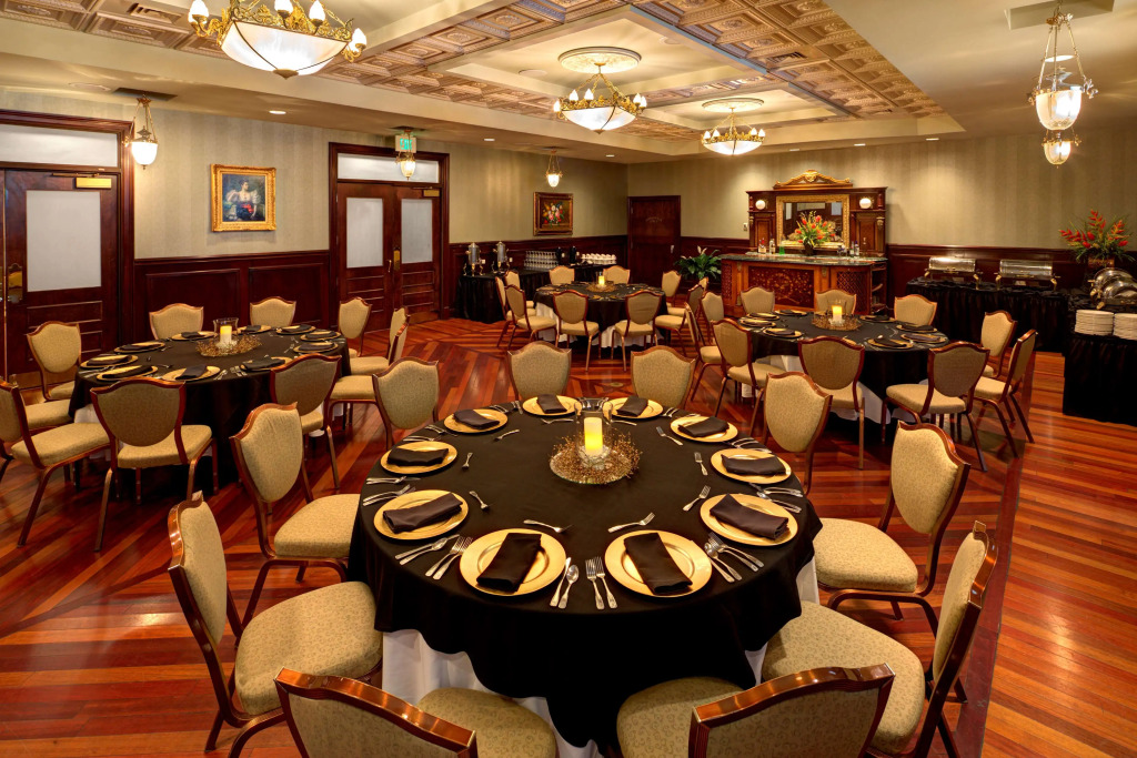 Carnegie Hotel & Spa