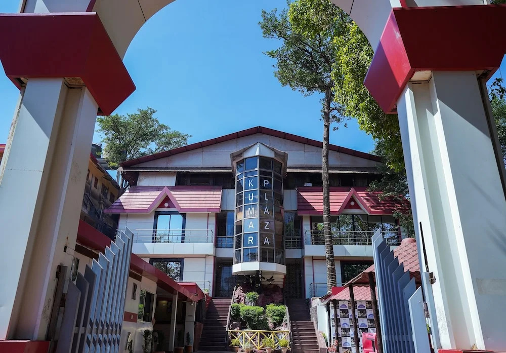 Hotel Kumar Plaza