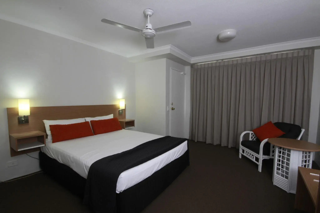 Darcy Arms Hotel Motel