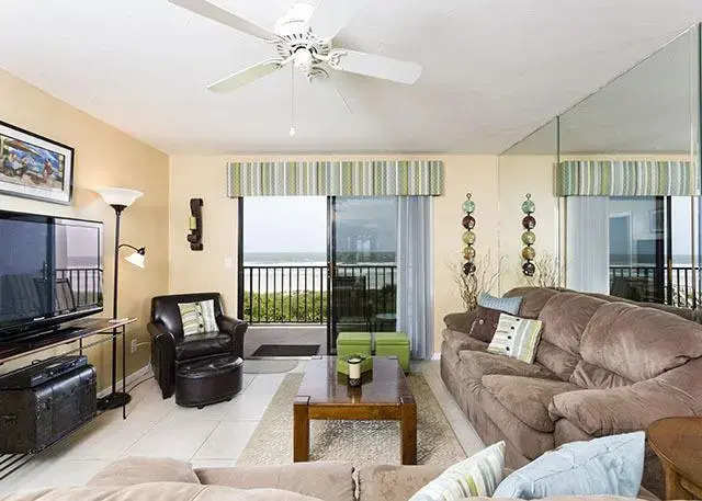 Windjammer 207 by Vacation Rental Pros