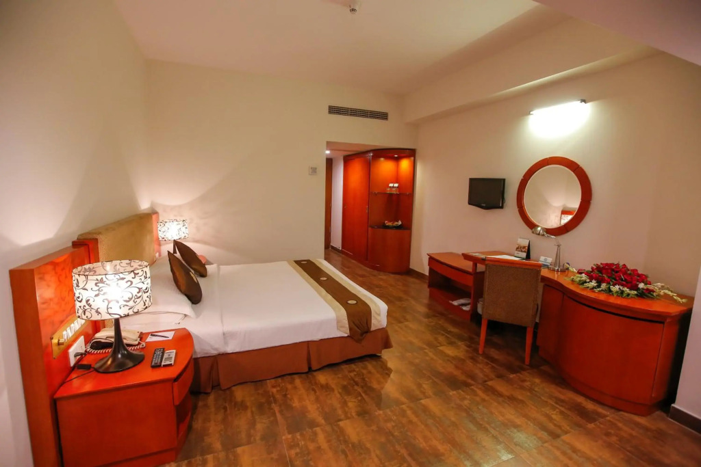 Long Beach Hotel