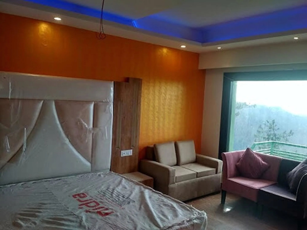 Aachman Nature Valley Resort Mashobra BY NAINA STAYCATION- Private Parking - Balcony and valley view Rooms