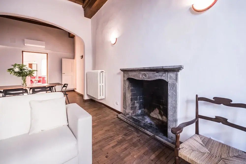 Close to The Duomo Exquisite 4BD