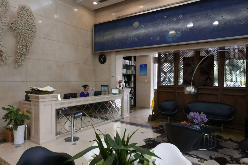 Qingdao The Castle Hotel