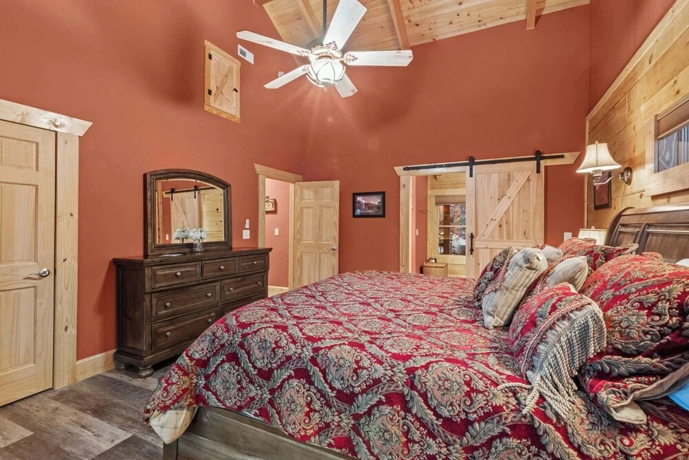 Deer Ridge Nearby to Ski, 3BR - King