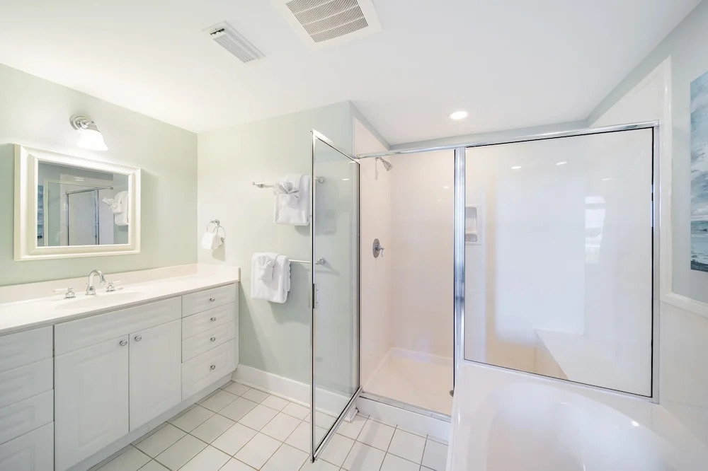 Waterscape B103 2 Bedroom Condo
